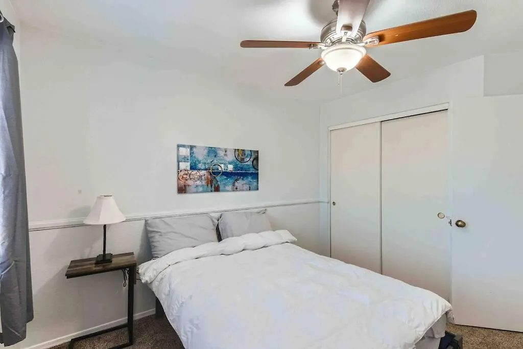 Modern Spacious 3 Bedroom Home Pool And Game Phoenix 0*,